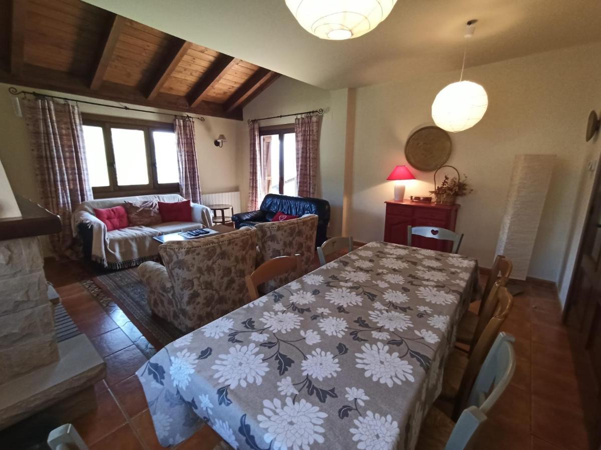 Chalet En El Pirineo De Aragon Neril Exteriér fotografie